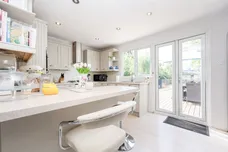 Berry Avenue, WATFORD