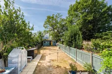 Berry Avenue, WATFORD