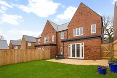 Tern Avenue, Horsham, RH12 photo 8