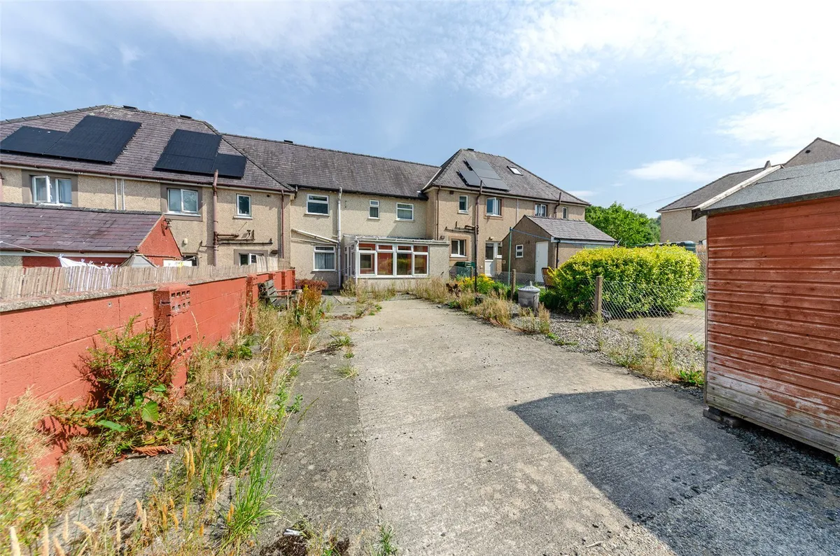 Dolafon, Cwm-y-Glo, Caernarfon, Gwynedd, LL55