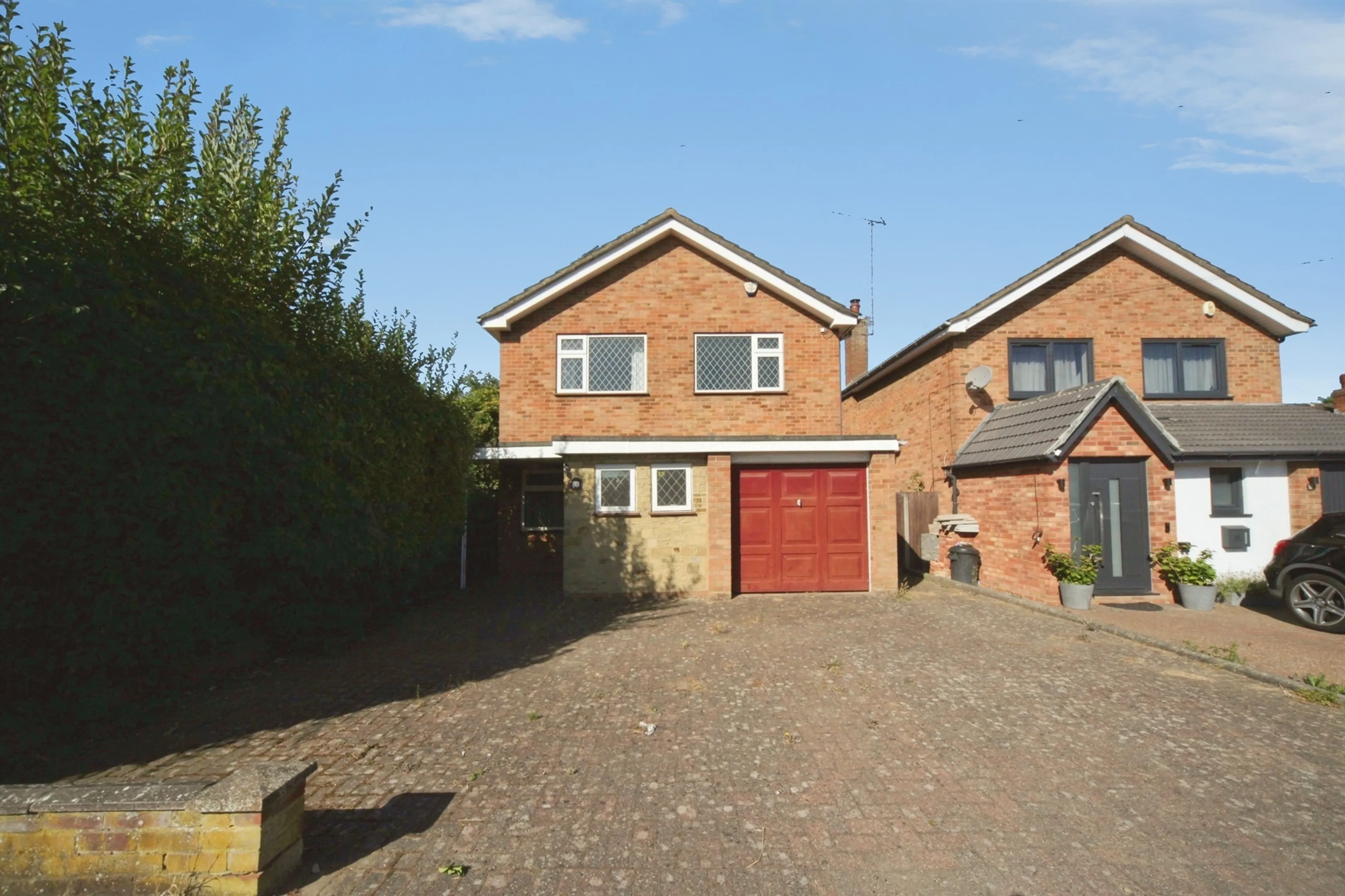 Property photo 0