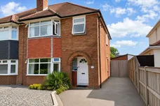 Salisbury Road, Totton, SOUTHAMPTON