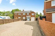 Verney Walk, Aylesbury