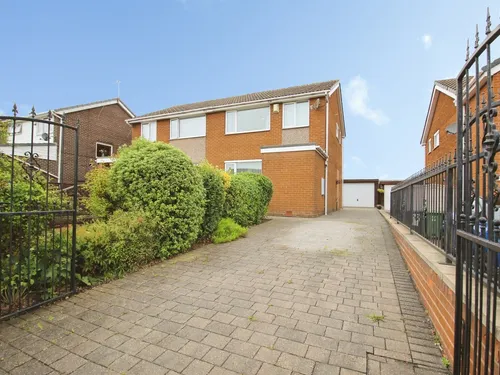 Walton Drive, Drighlington, Bradfordphoto