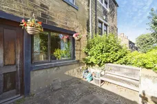 Greenwood Row, Pudsey