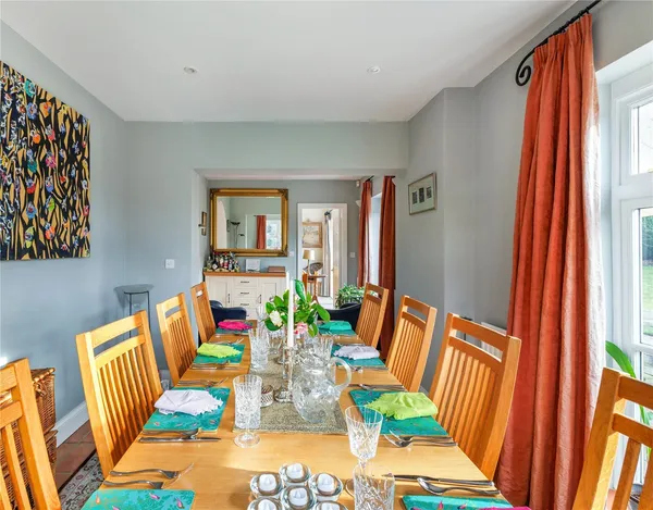 Cliftons Lane, Reigate, RH2 photo 5