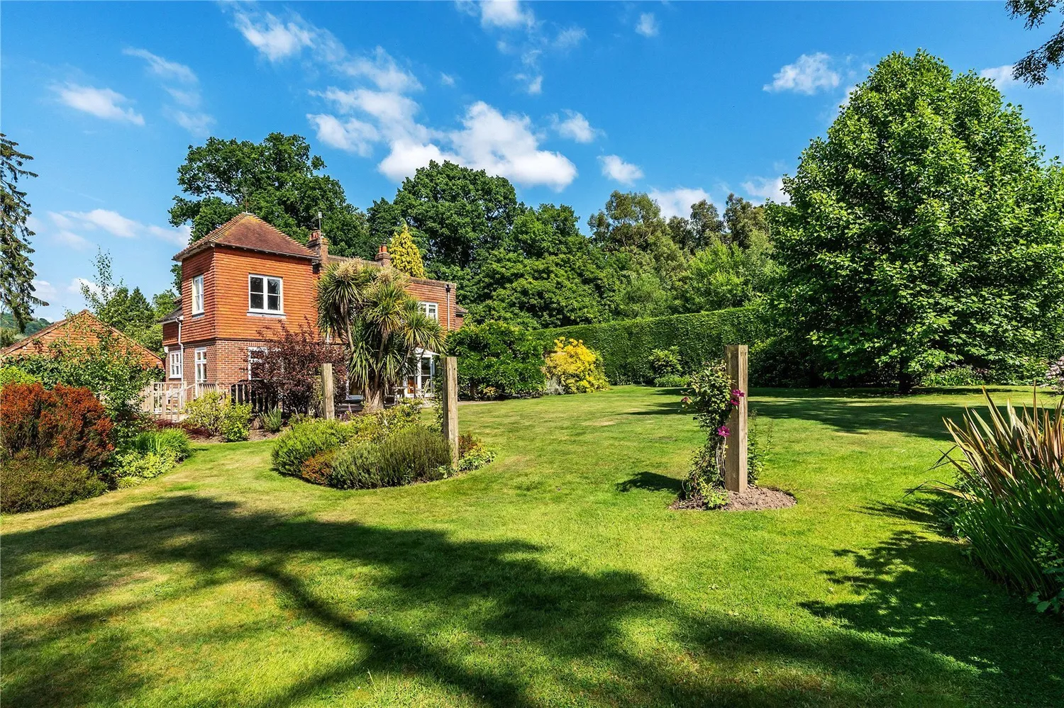 Cliftons Lane, Reigate, RH2 photo 21