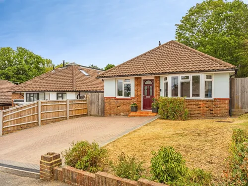 Noel Rise, BURGESS HILLphoto