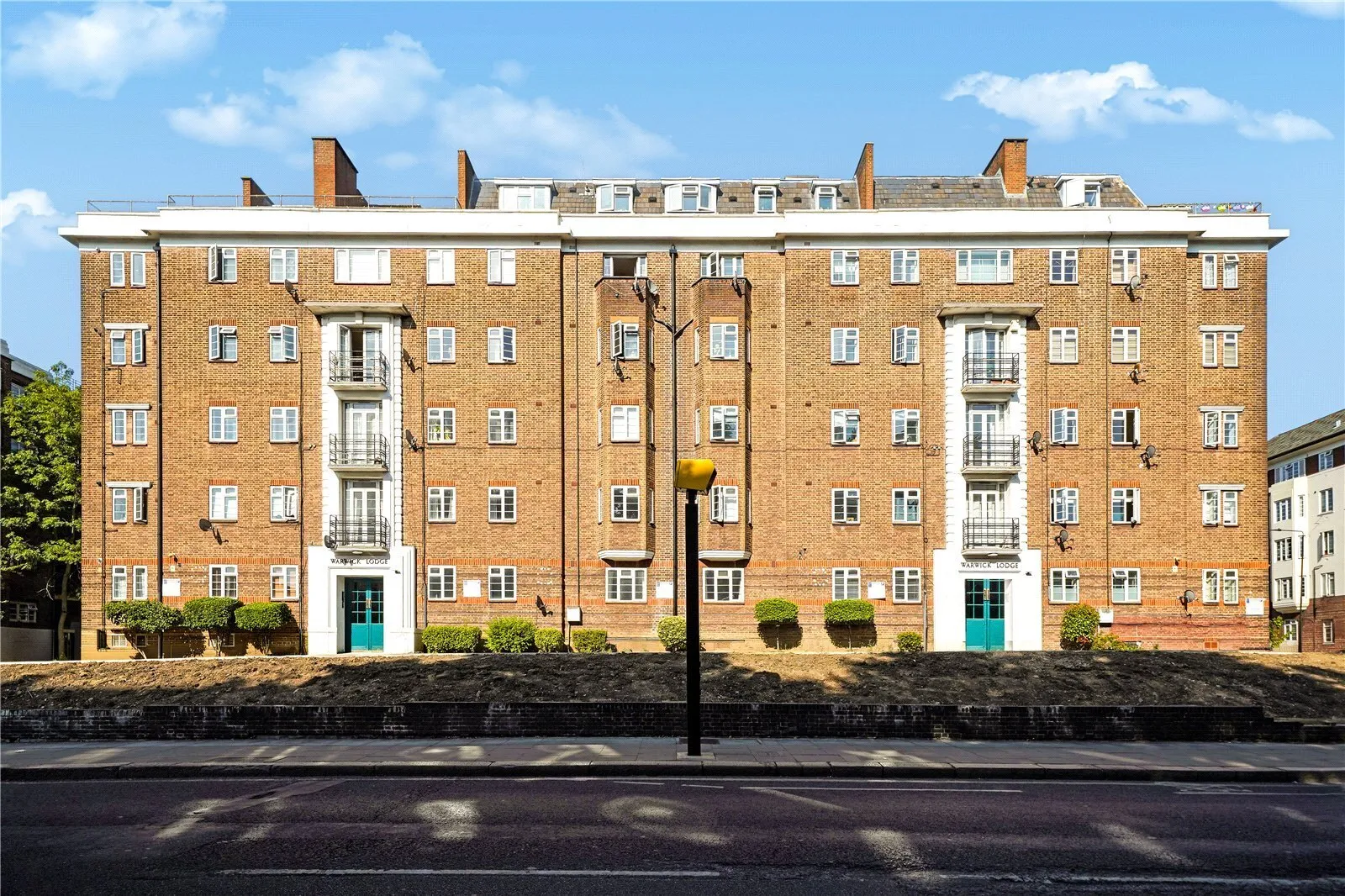 Shoot Up Hill, London, NW2