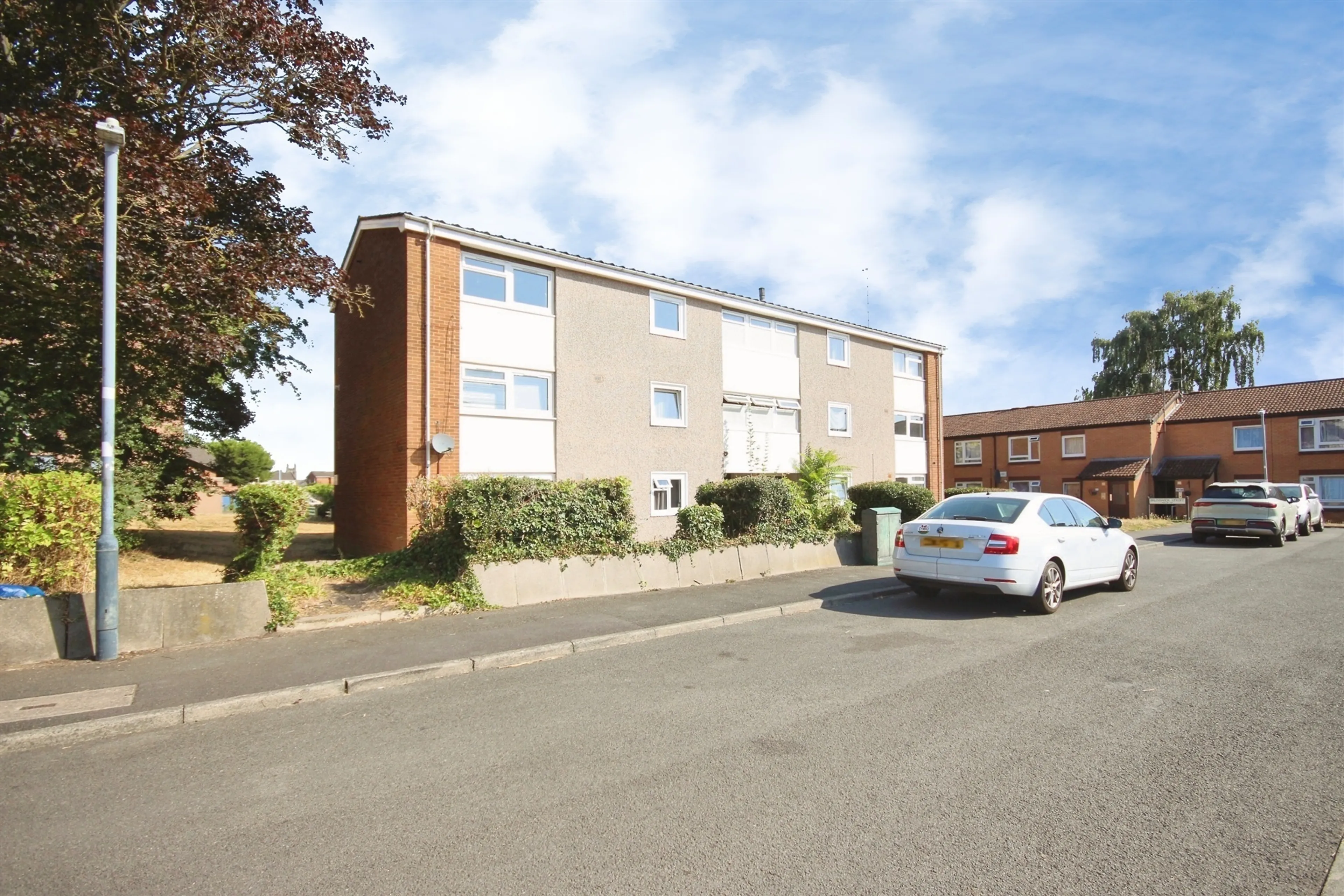 Property photo 0