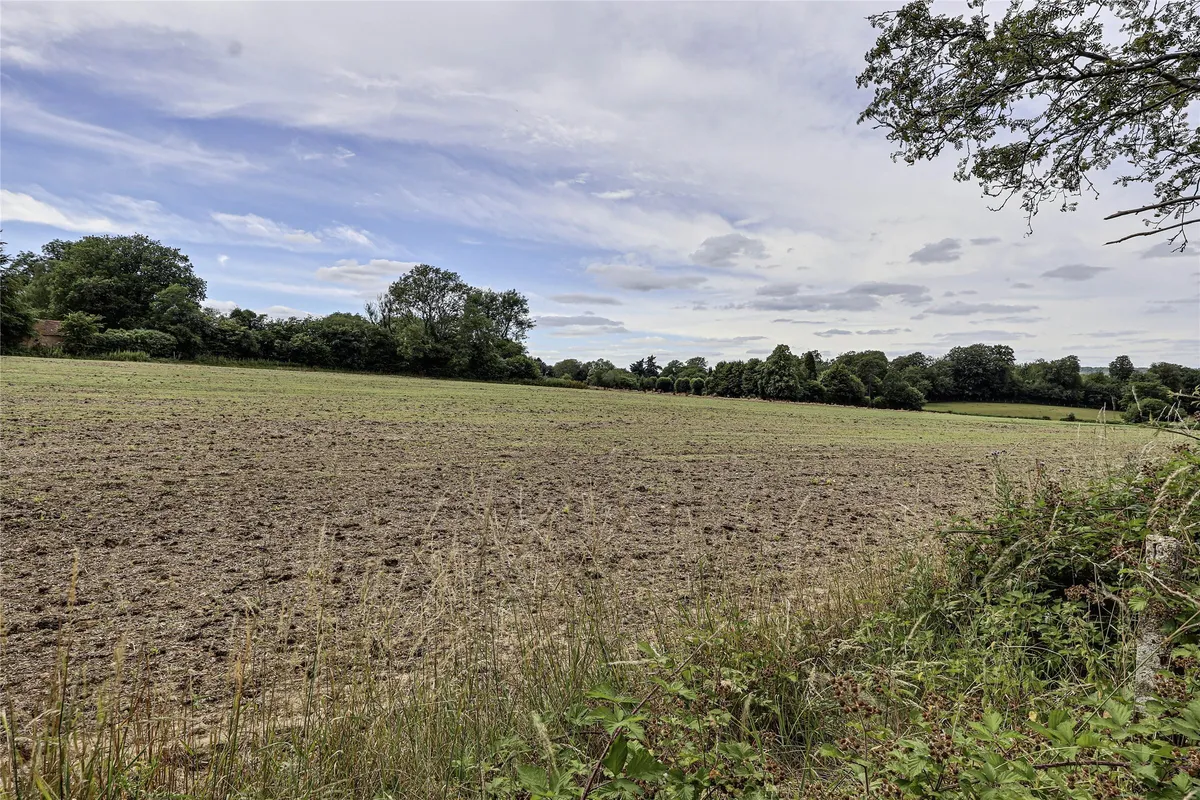 Ridlands Rise, Oxted, Surrey, RH8