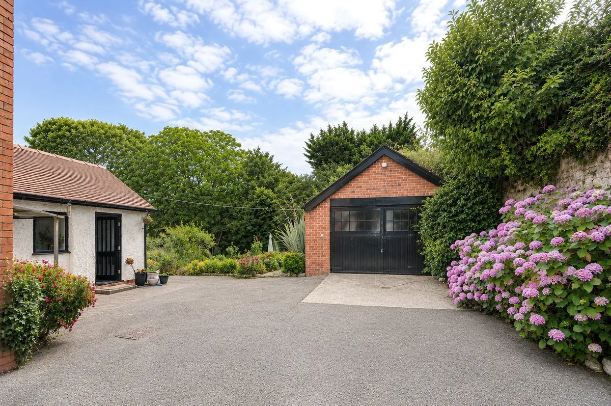 Queens Drive, Colwyn Bay, Conwy, LL29
