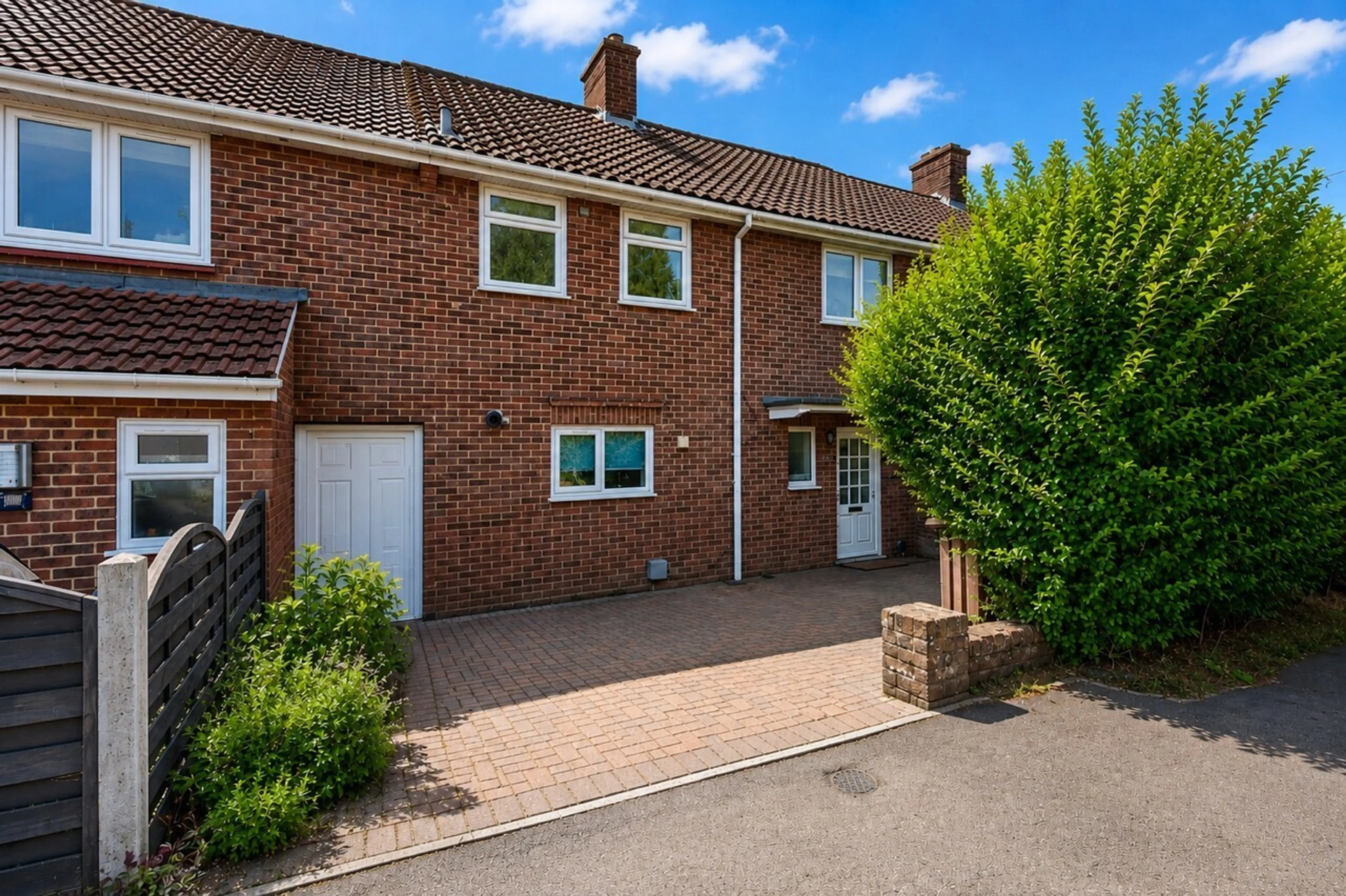 Property photo 0