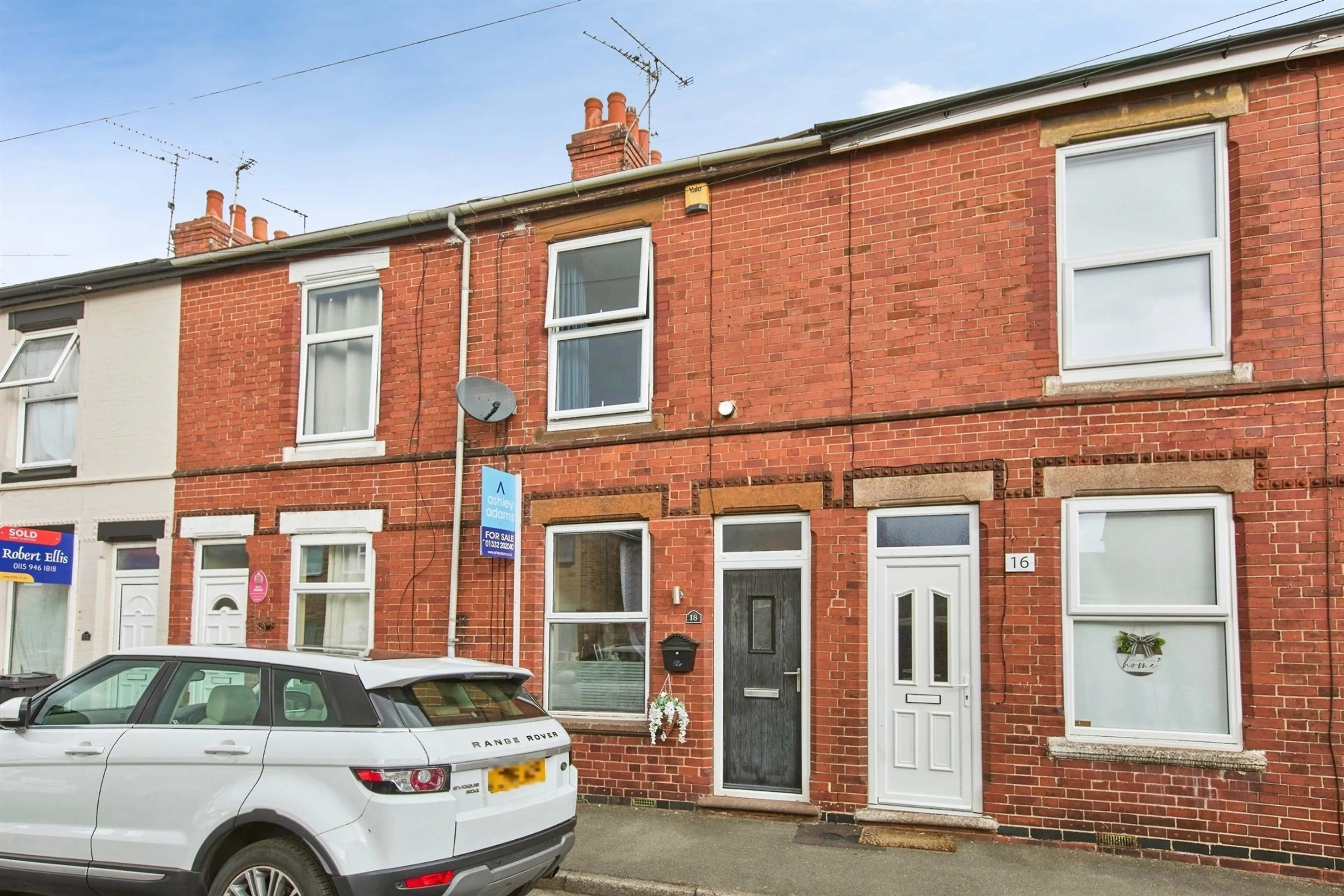 Property photo 0
