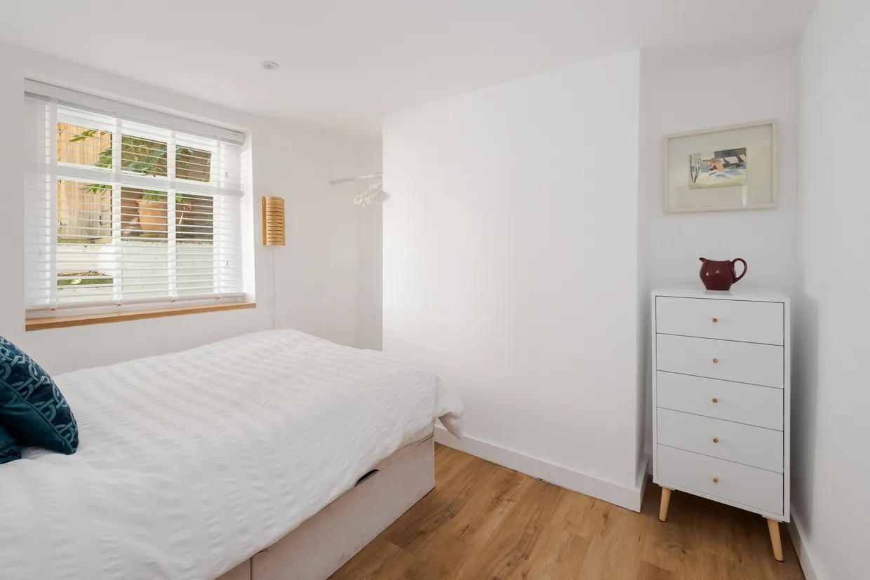 Halton Road, London, N1 photo 9