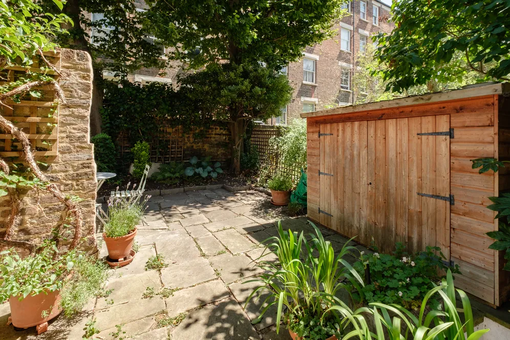 Halton Road, London, N1 photo 20