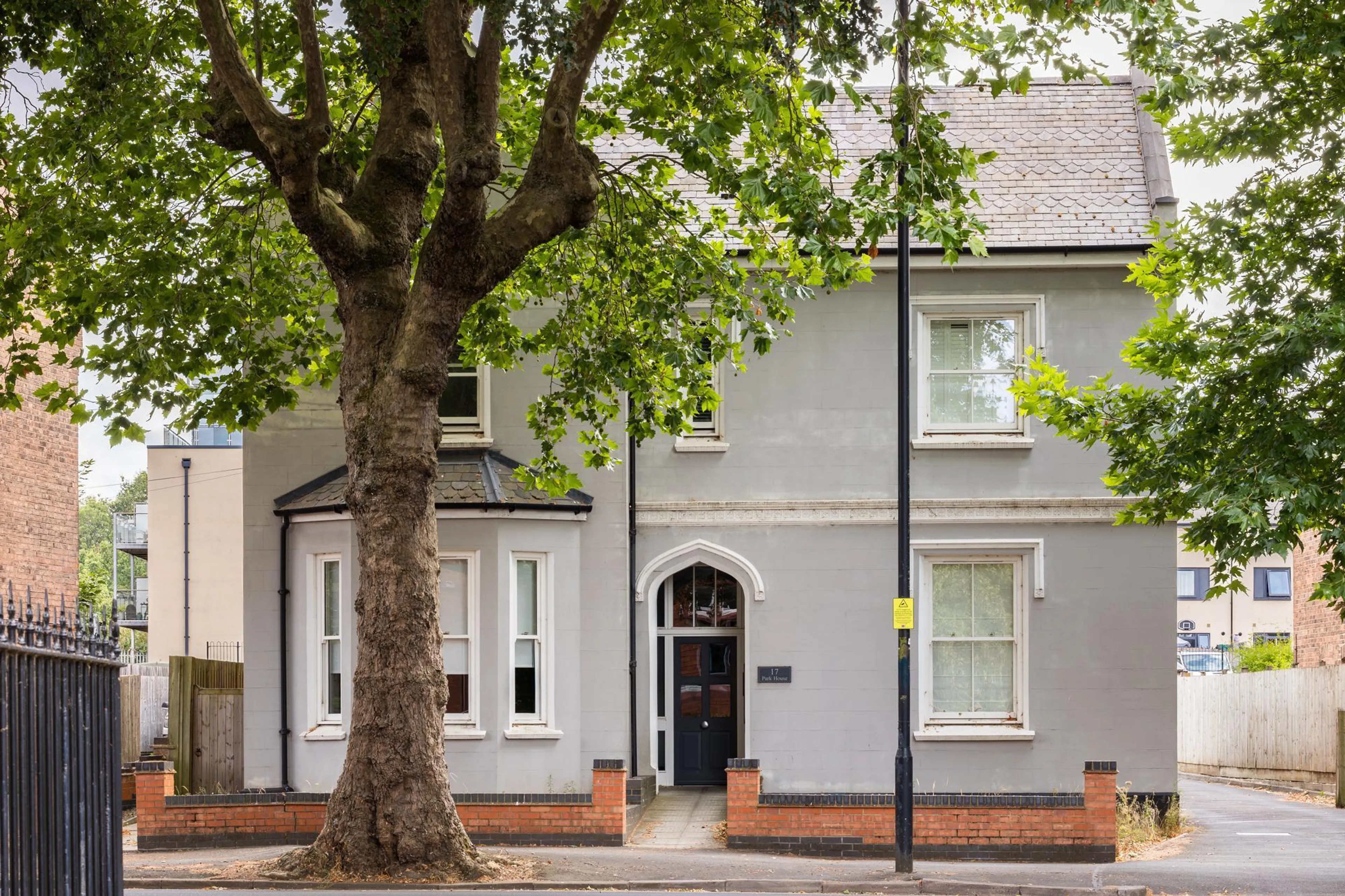 Property photo 0