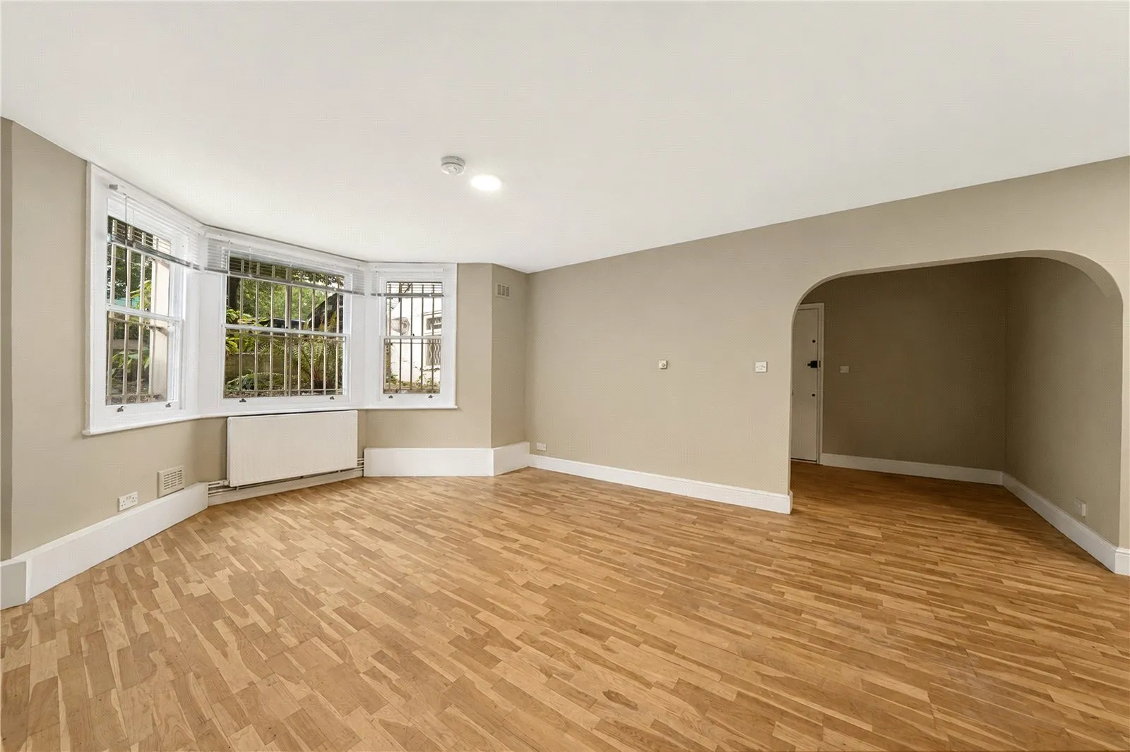 Brondesbury Road, Kilburn, London, NW6