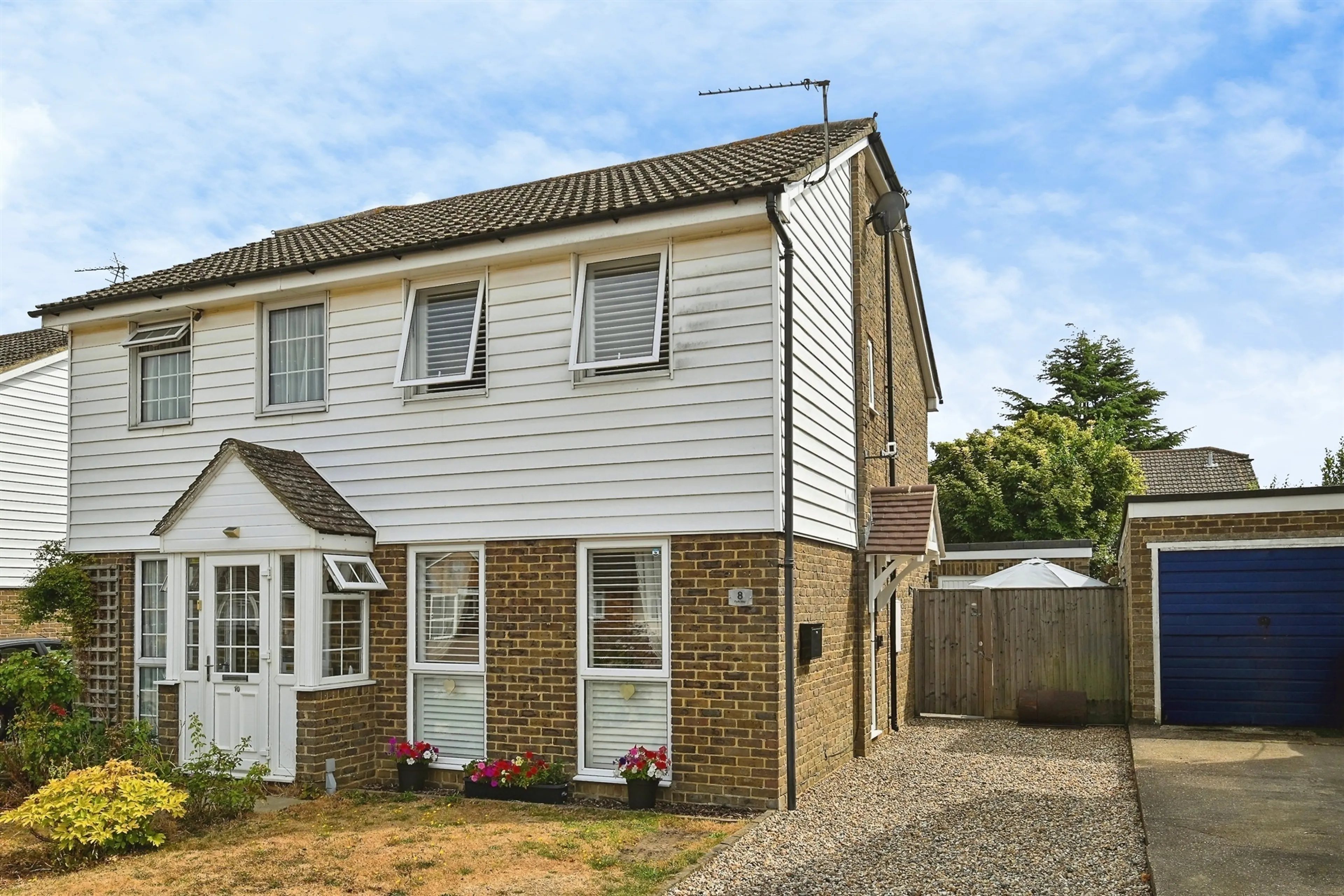Property photo 0
