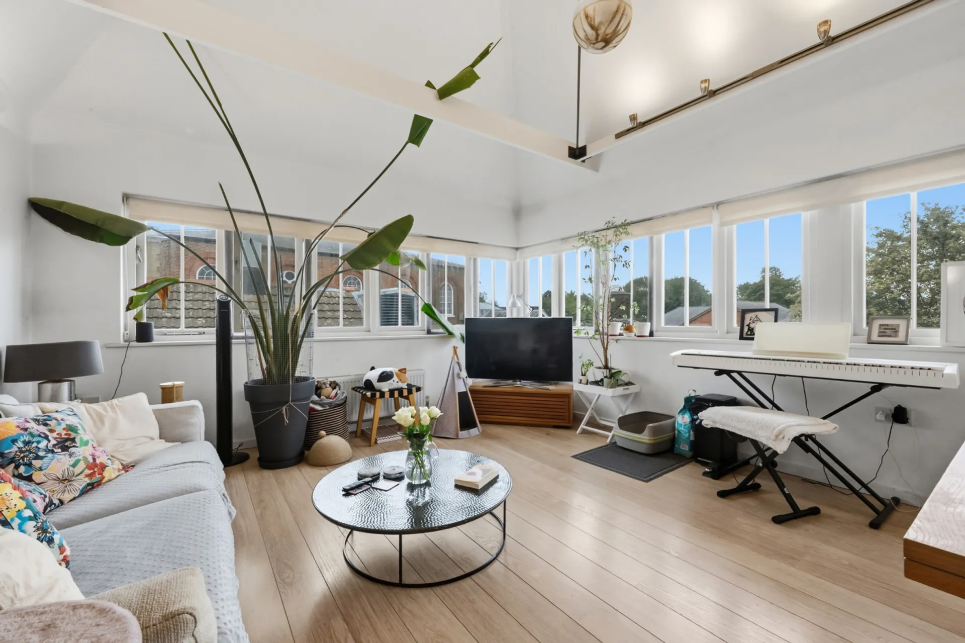Property photo top 0