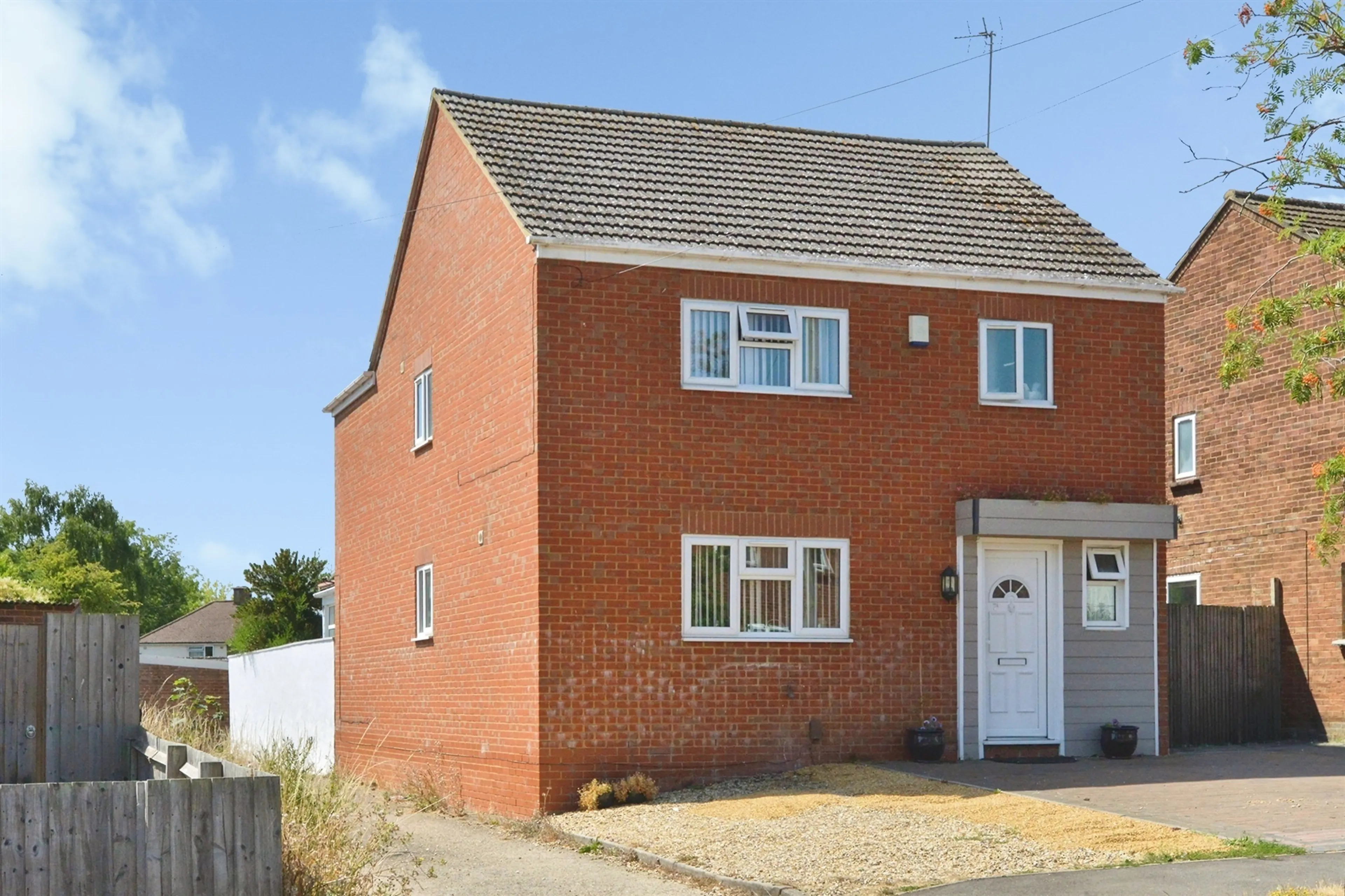 Property photo 0