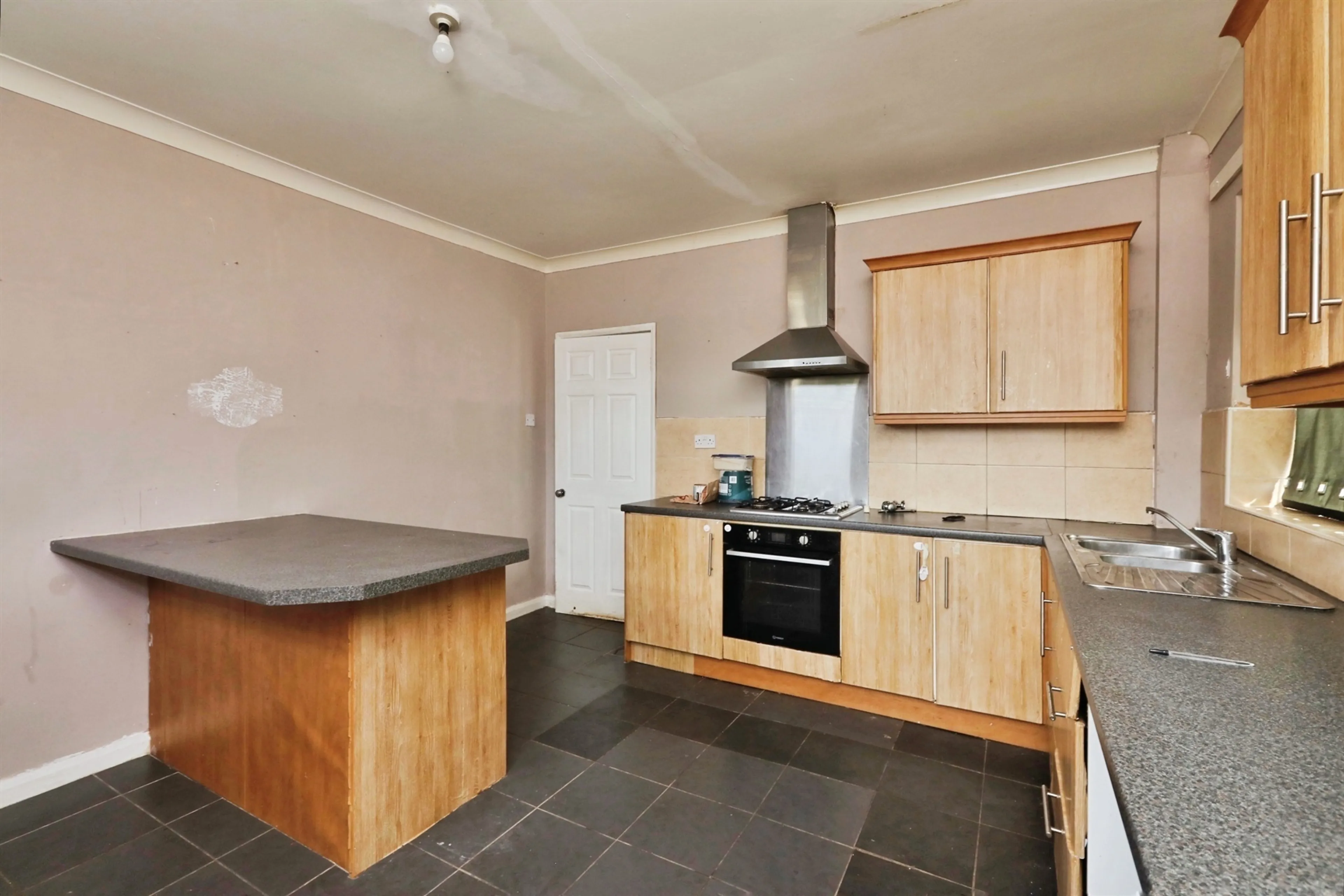 Property at Waverley Avenue, Balby, Doncaster
