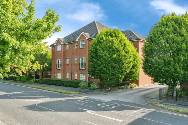 Victoria Gardens; Latchford; WA4