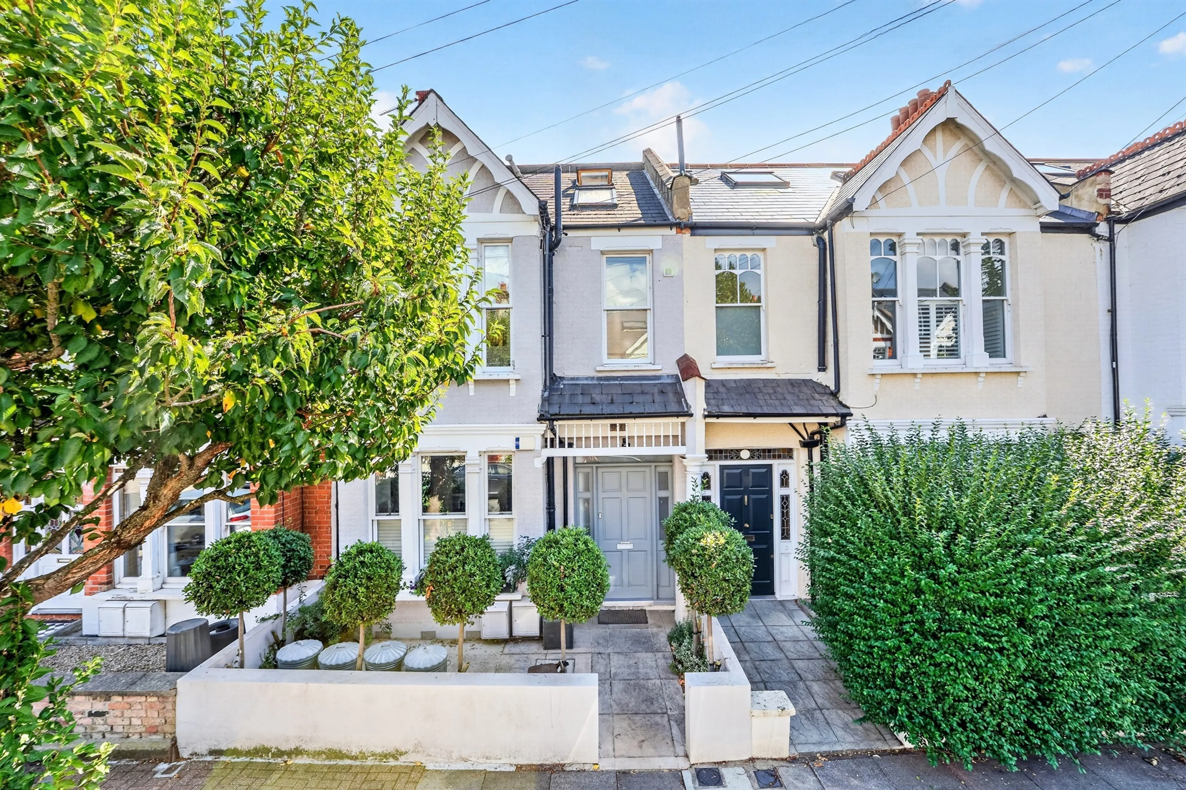 Property at Lavenham Road, London