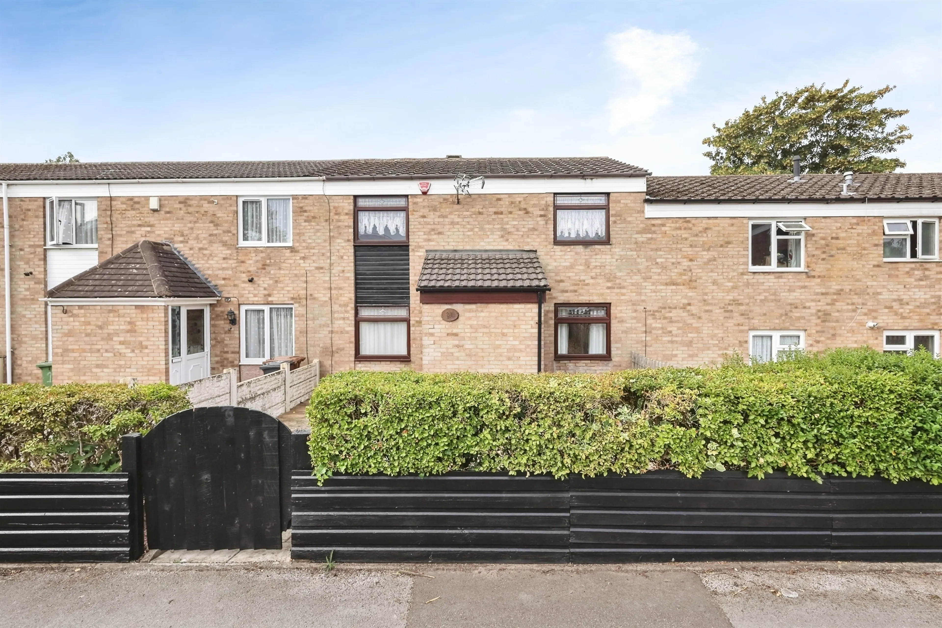 Property photo 0