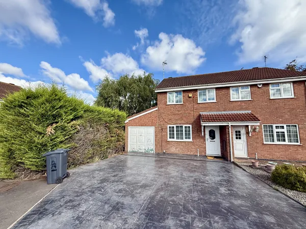 Walsh Grove, Kingstanding, B23