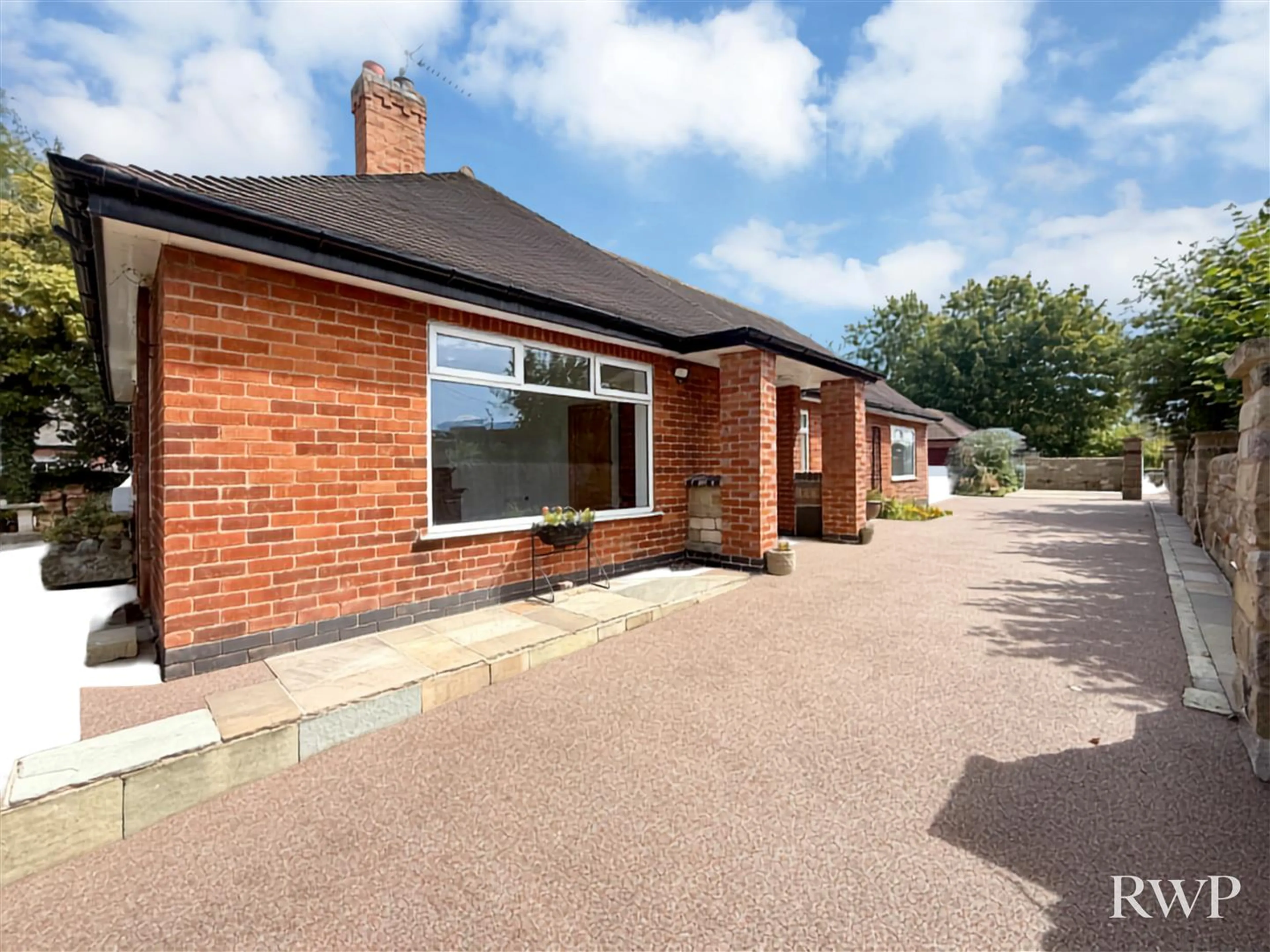 Property at Shelford Road, Radcliffe onTrent, Nottingham