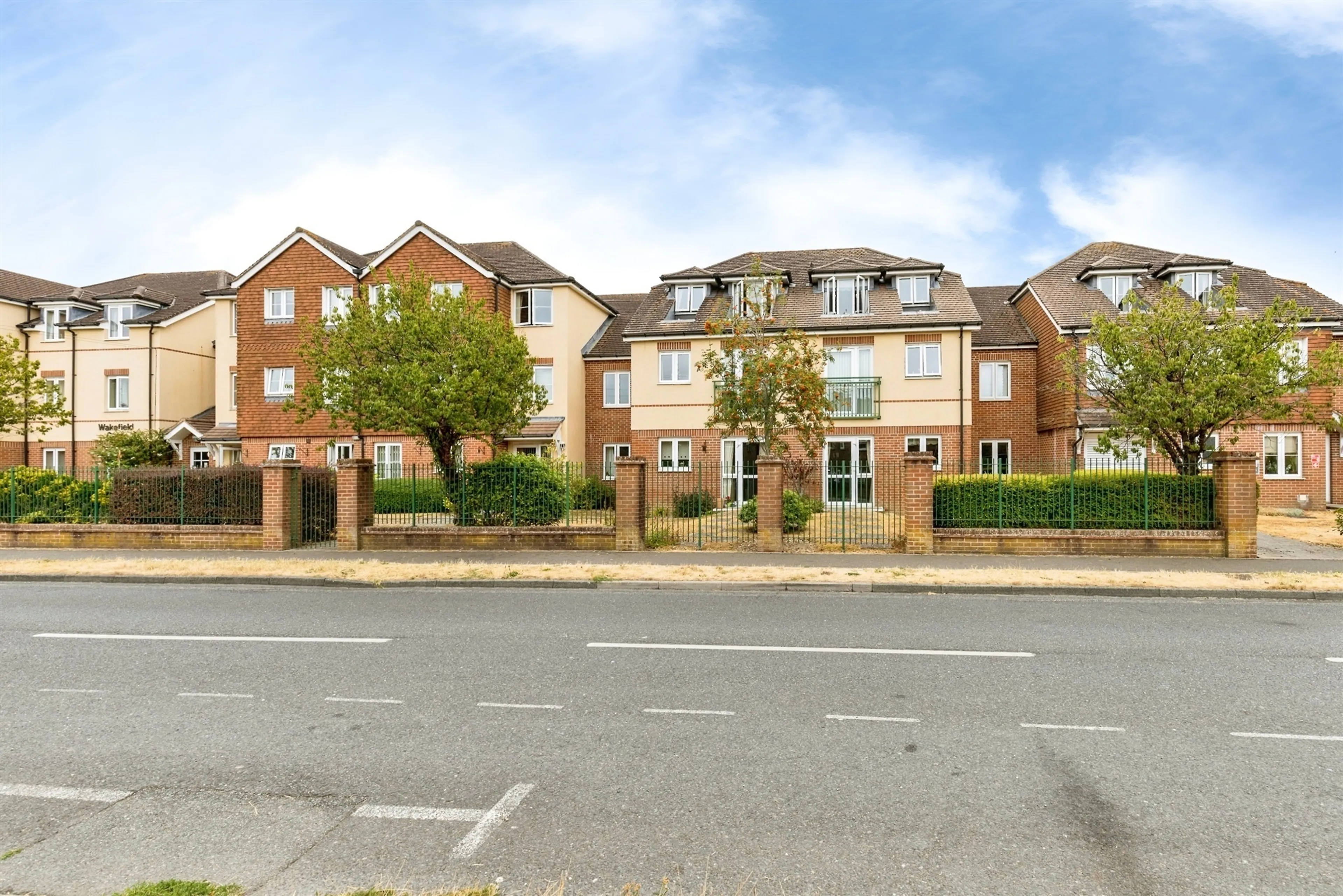 Property photo 0