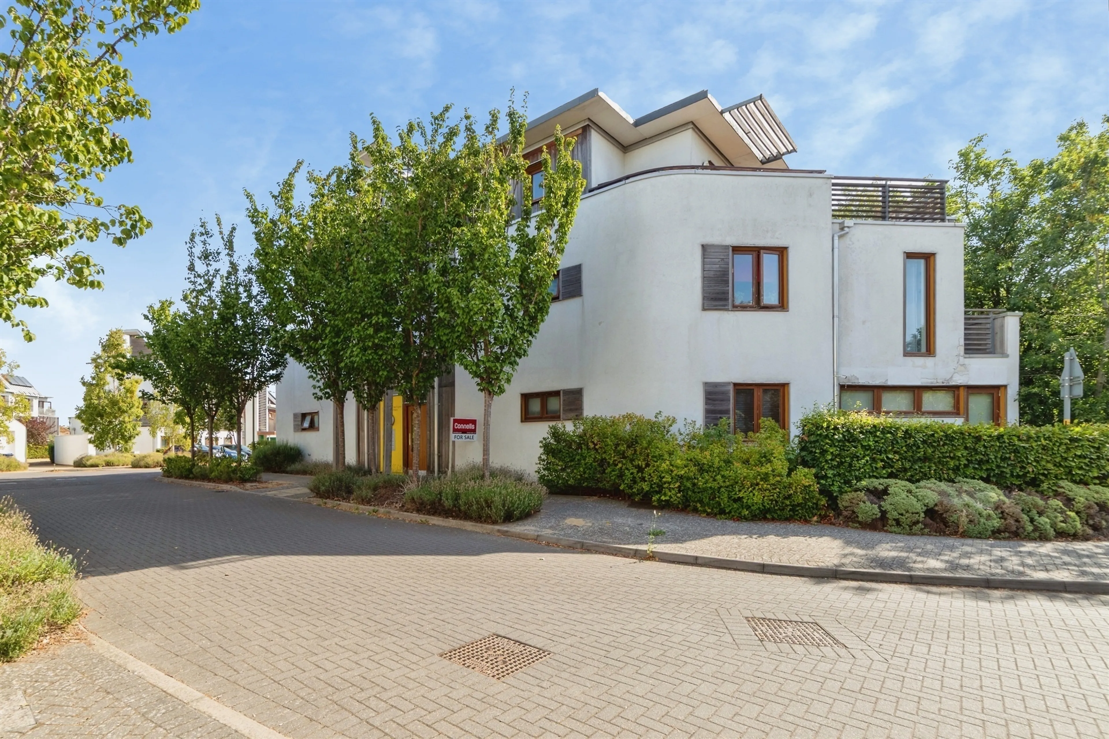 Property photo 0