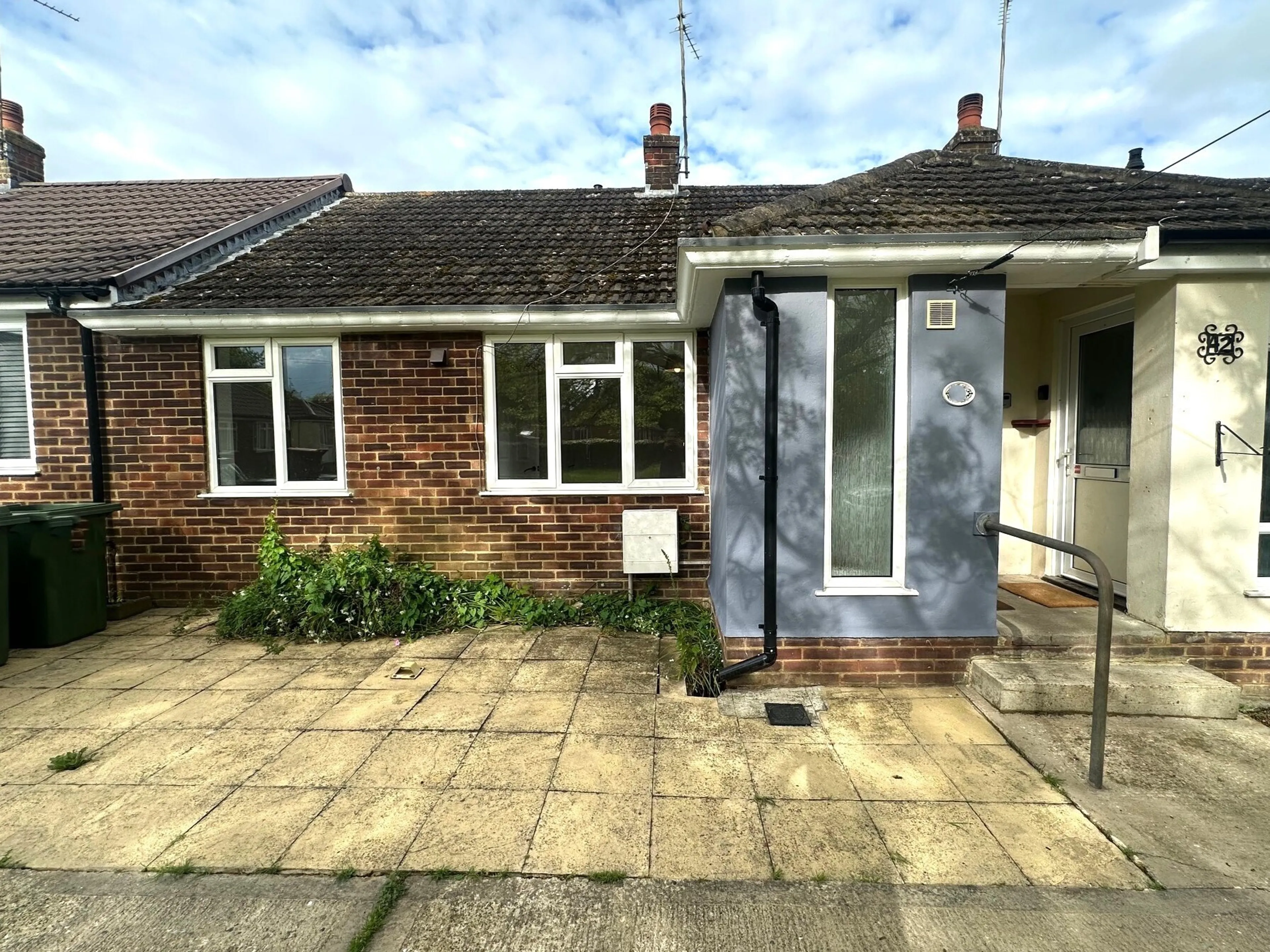 Property photo 0