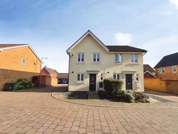 Heron Road, NR8 5FJ