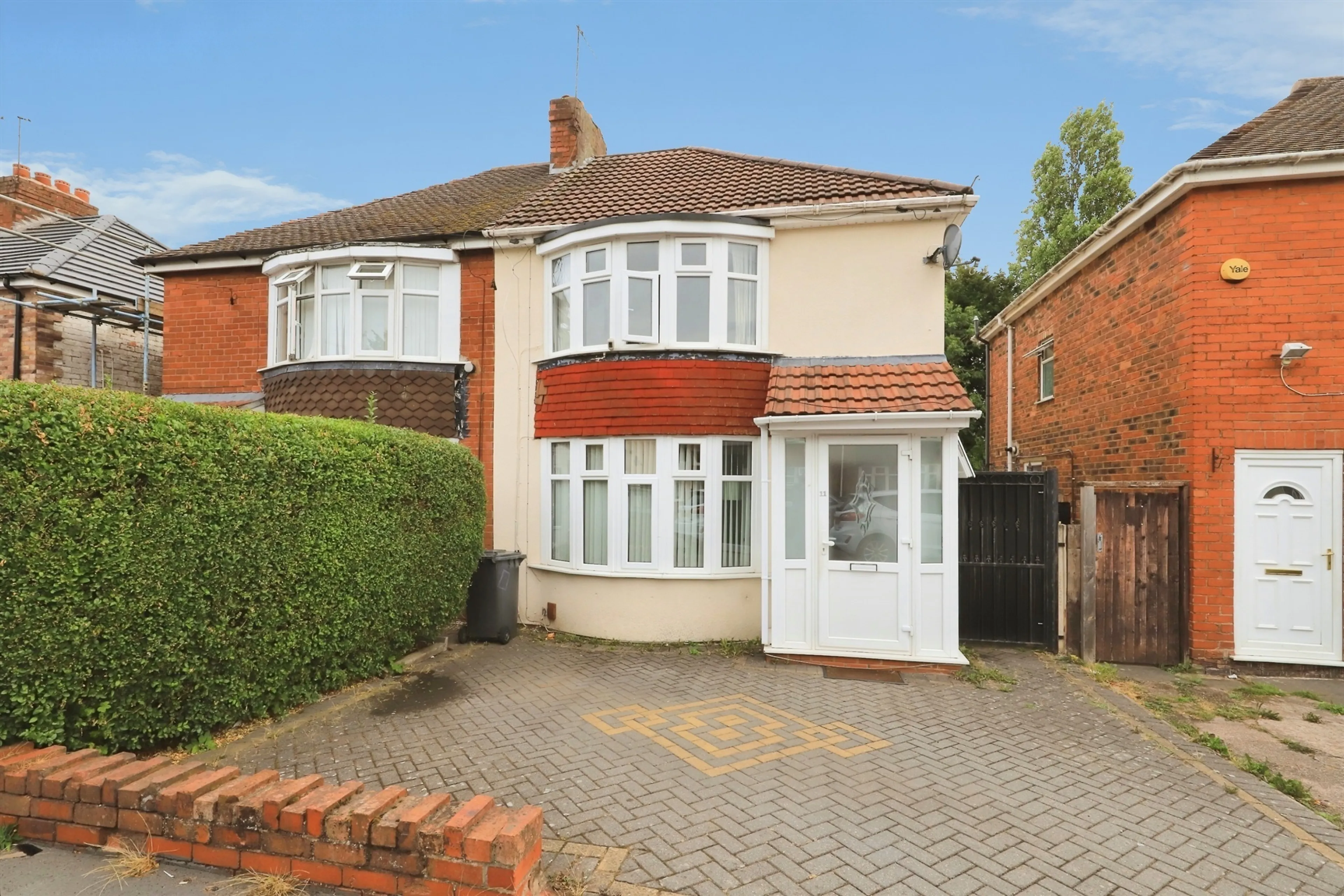 Property photo 0