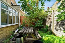 Elspeth Road, London