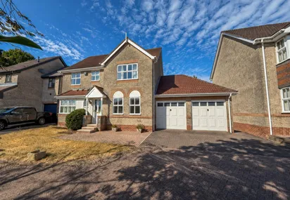 Headington Close, Hanham, Bristol