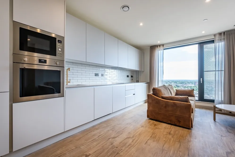 The Eades, 11 Selborne Road London E17 photo 2