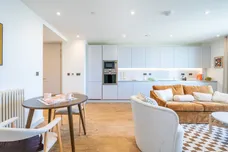 The Eades, 11 Selborne Road London E17 photo 3