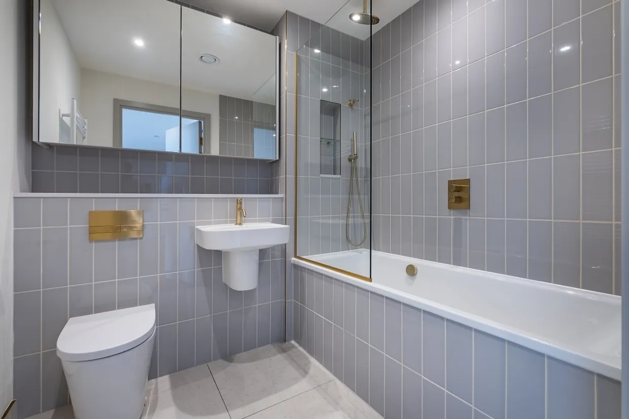 The Eades, 11 Selborne Road London E17 photo 5