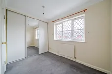 Hawthorne Place, Epsom KT17 photo 7