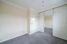 Hawthorne Place, Epsom KT17 photo 8