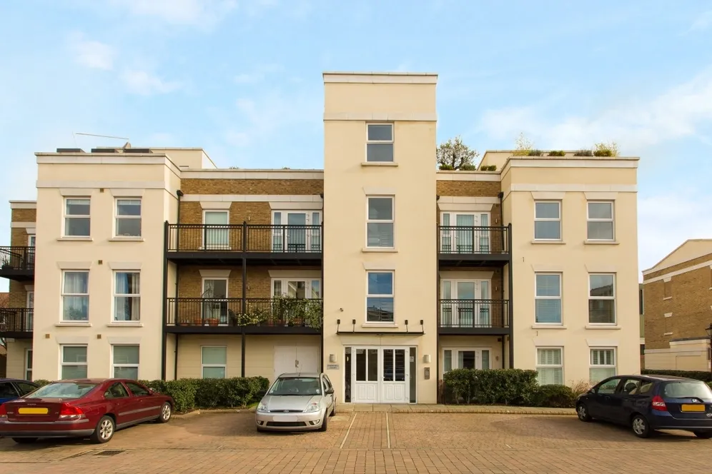 Wadham Mews Mortlake SW14 photo 9
