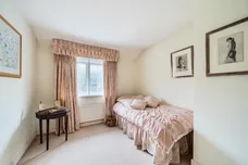High Street Tilshead SP3 photo 9