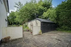 High Street Tilshead SP3 photo 15