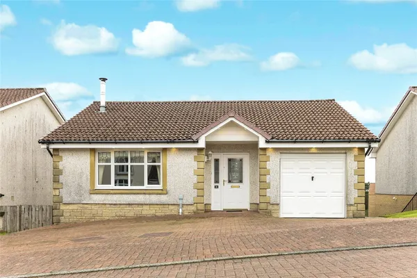 Knockdhu Place, Gourock, Inverclyde, ...