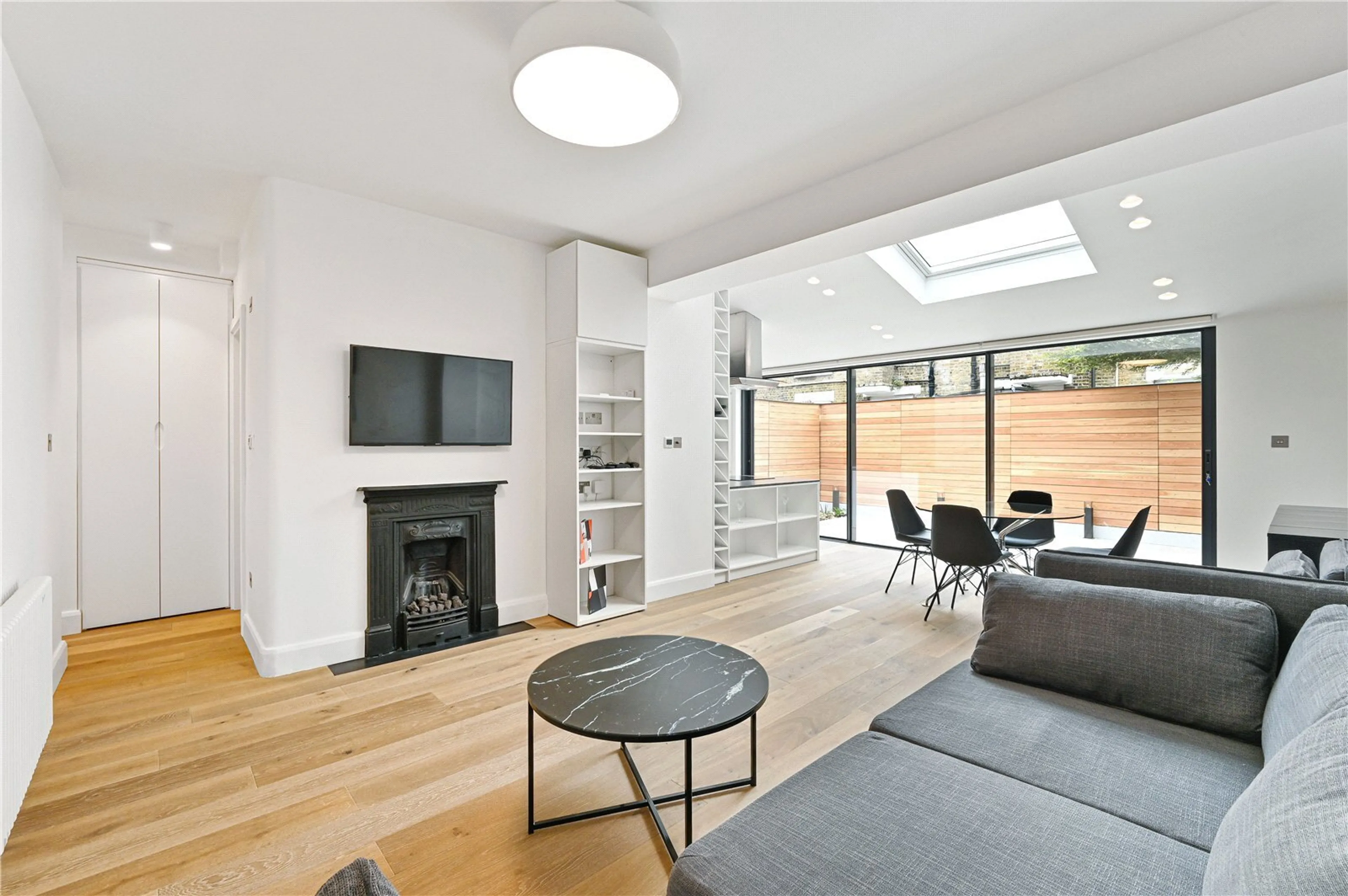 Property at Odger Street, London, SW11