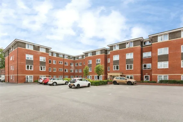 London Road, Basingstoke, Hampshire, ...