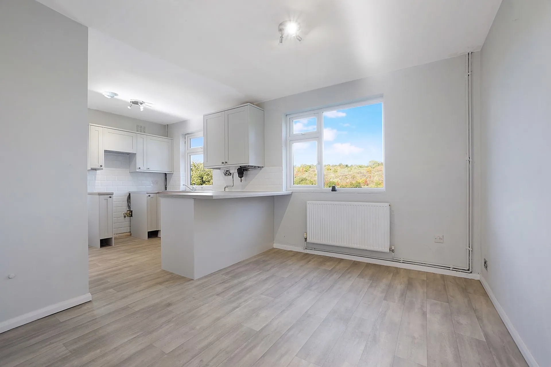Property photo top 0